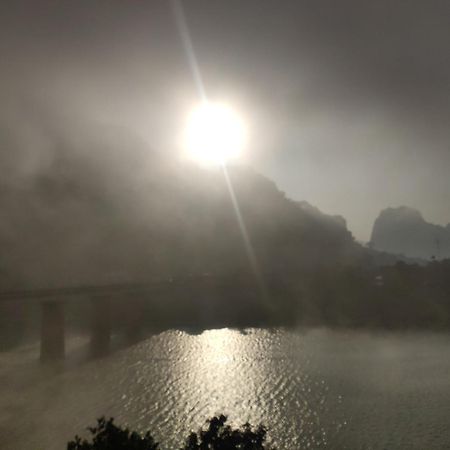 Arthith Guesthouse Nongkhiaw Dış mekan fotoğraf