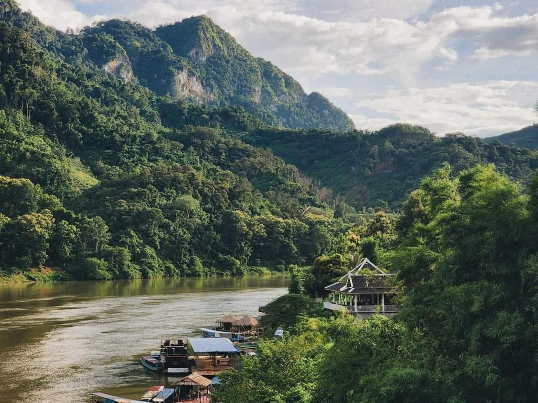 Arthith Guesthouse Nongkhiaw Dış mekan fotoğraf