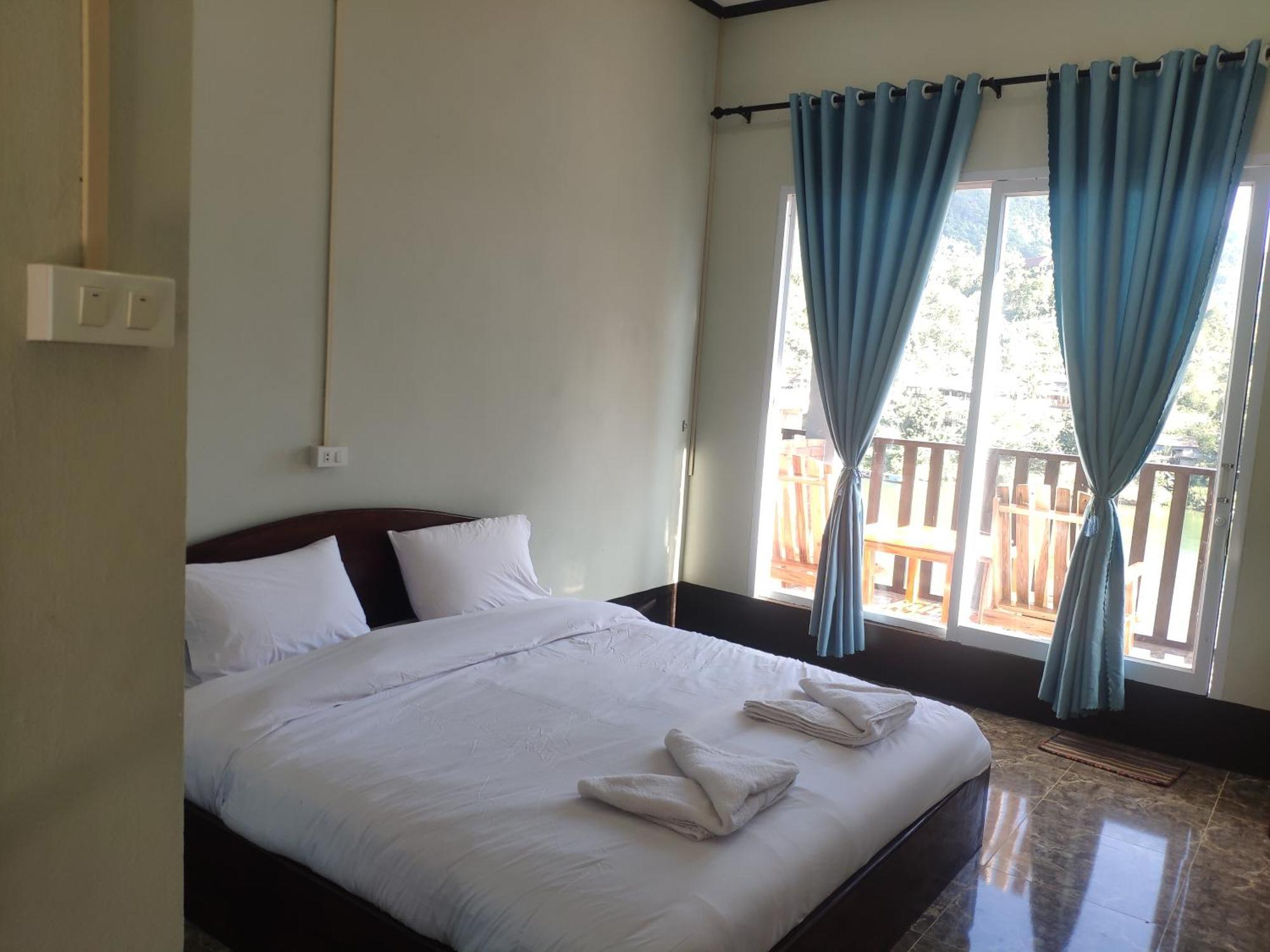 Arthith Guesthouse Nongkhiaw Oda fotoğraf